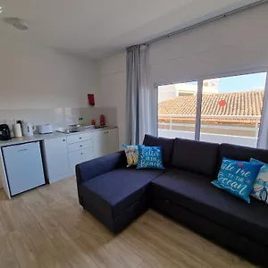 Kitieos Apts 100m From Finikoudes Apartament